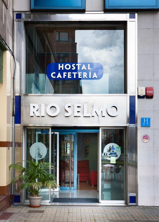 Hostal Rio Selmo Ponferrada Exterior foto